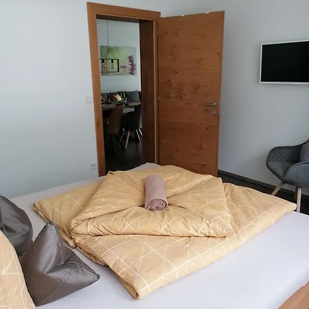 Kleeblatt * Neustift im Stubaital